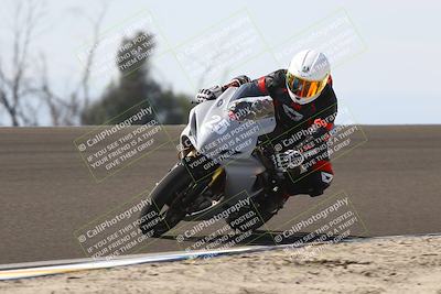 media/Nov-02-2025-Lets Ride (Sun) [[f7a3caa734]]/B Group/1120am (Turn 2 Inside)/